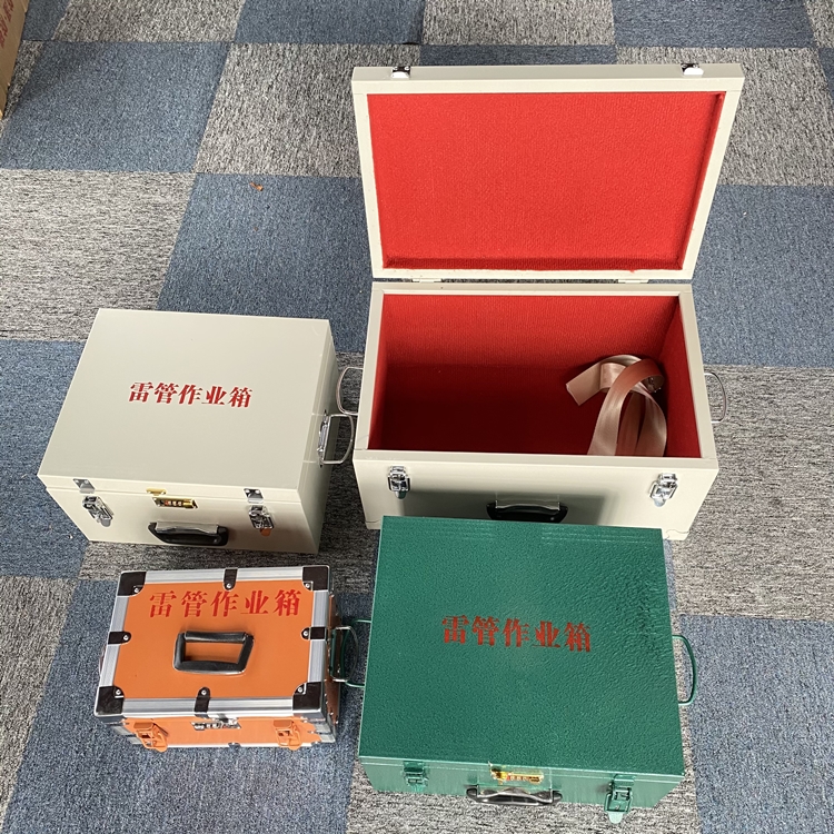 双阳爆破工程作业箱如何选择？玻璃钢与传统材质的全面对比